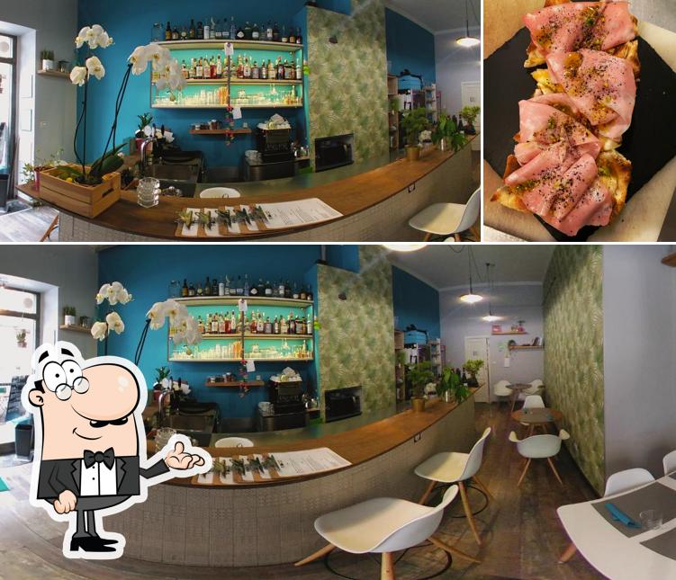 La interni e cibo del ristorante