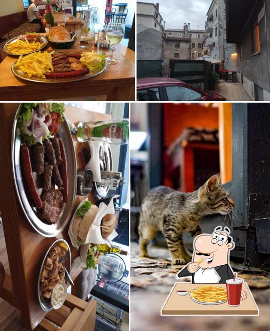 Assaggia un piatto di chips a Buža