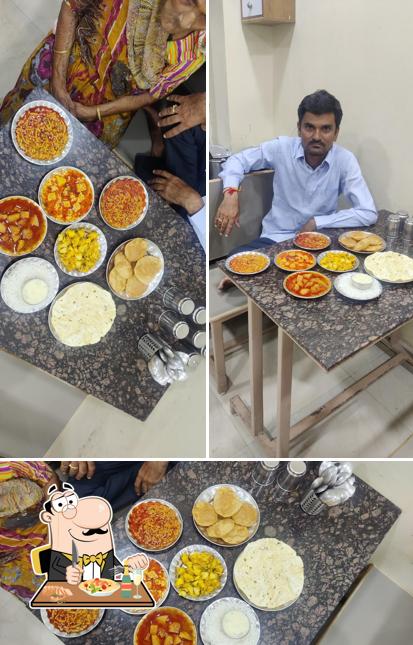 Food at Raj Rajeshvari Boni Bhai Puri Sakh Vara & Parotha House