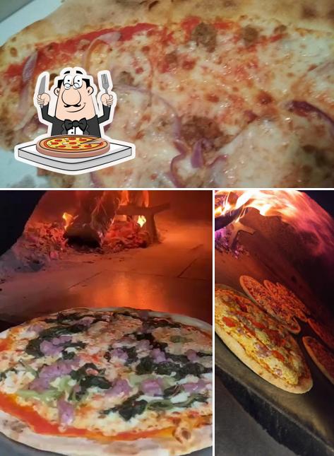 A Santa Lucia, puoi provare una bella pizza