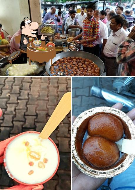 Food at Pandit Ji Ki Chat