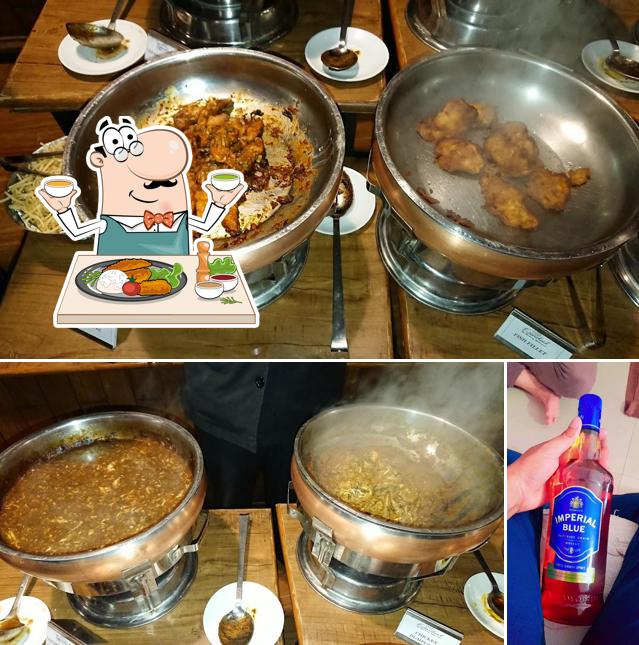 Meals at Revolving Restaurant