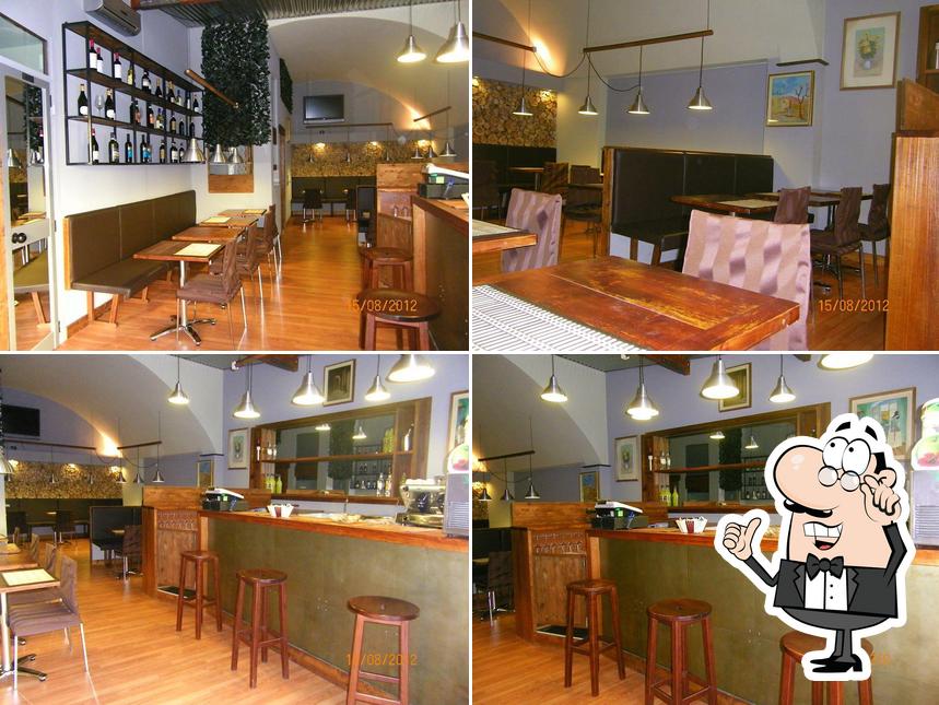 Gli interni di Bar Griglieria Al Solito Posto