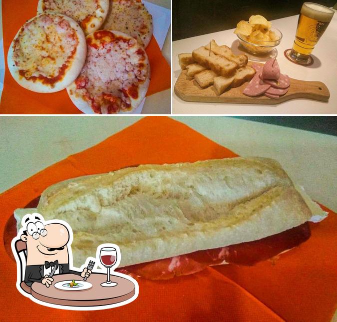 Platti al Garage 156 By Cerio's Bar