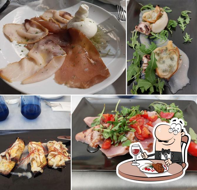 Ordina i un pasto a base di carne a Al Vaporetto
