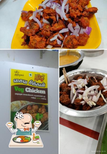 Food at Delhi Sweets & Bakery