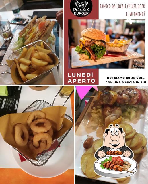 Panino con maiale stirato al Phoenix Burger