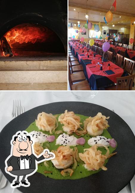 La immagine della interni e cibo di TRAIN STATION ristorante pizzeria