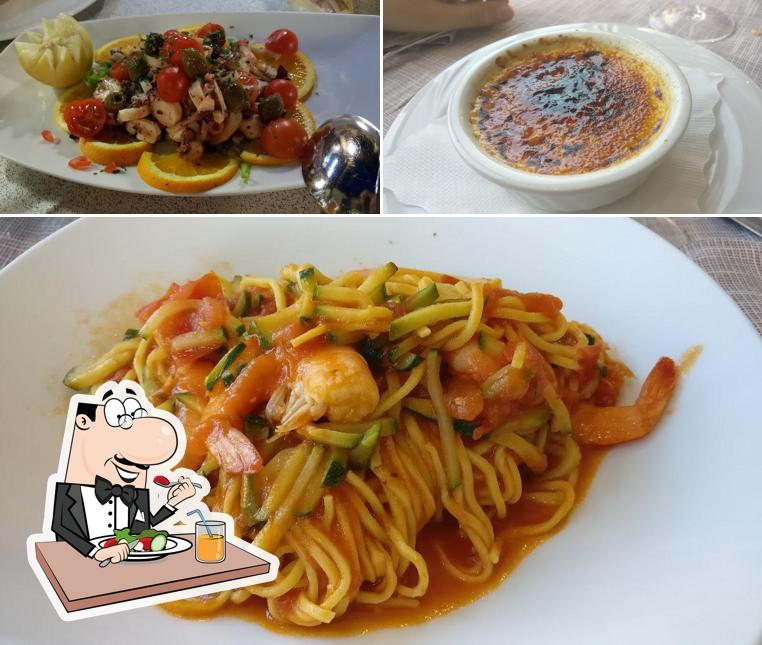 Platti al Ristorante Pizzeria La Villa