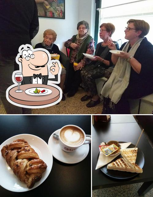 Tra le varie cose da La Caffetteria Di Meolo si possono trovare la cibo e interni