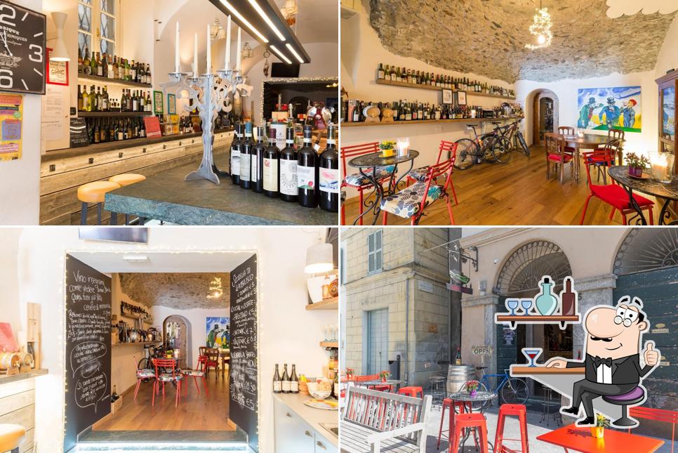 Gli interni di Enoteca Terra Vino