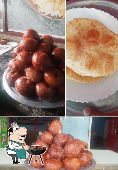 Try out meat dishes at Sweet 'N' taste Bakery and Manjali Biriyani