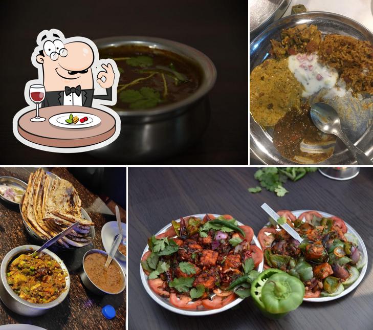 Food at ZAMINDARA DHABA