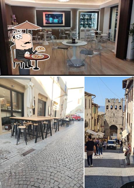 La immagine della esterno e interni di Bar Caffè del Corso Montefalco