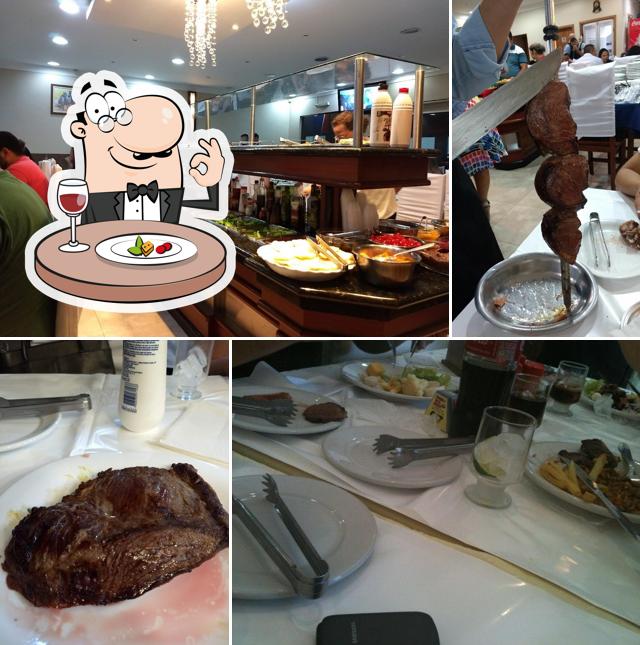 Comida em Churrascaria Gaúcha