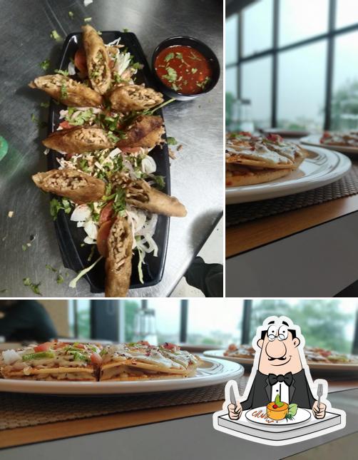 Meals at Hotel Icon Restaurant