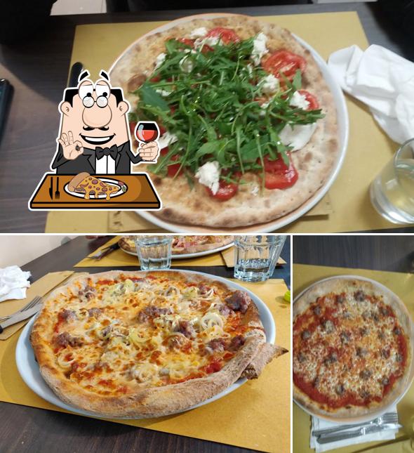 Scegli tra le molte varianti di pizza