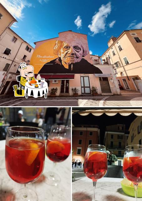 Dai un’occhiata alla foto che raffigura la cibo e bevanda di Bar Centro Storico