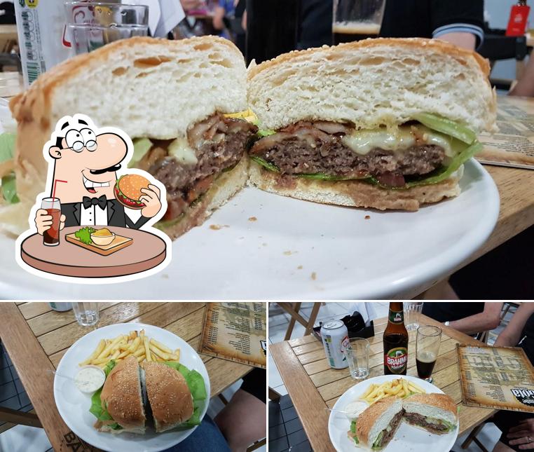 Peça um hambúrguer no Clube da Gota