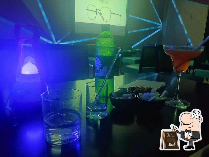Here's a pic of The Bar