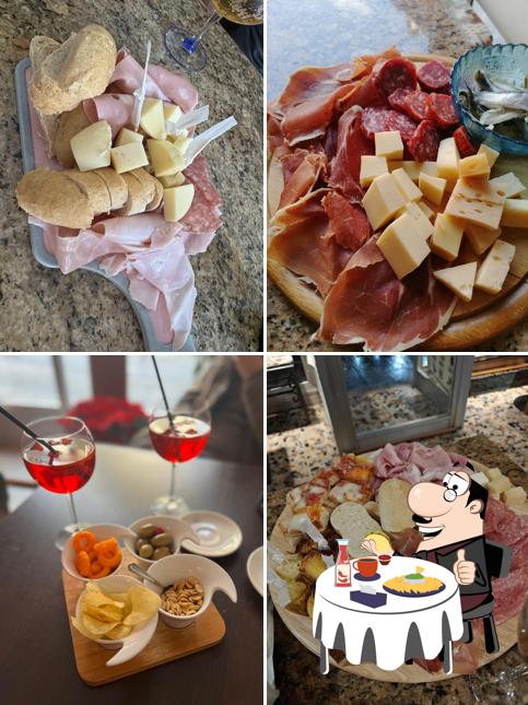 Piatto di formaggi al Monica Bar