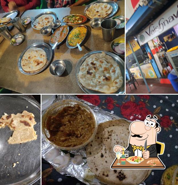 Food at vaishnav dhaba