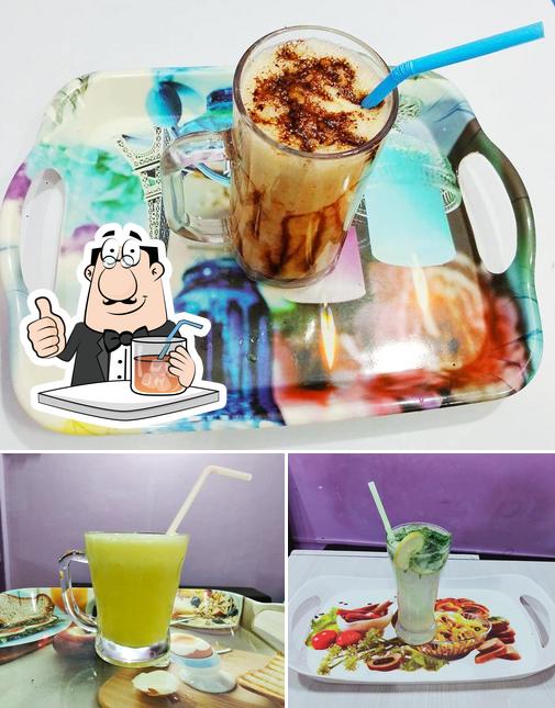 The picture of drink and dining table at Rush Delight Juice Parlour