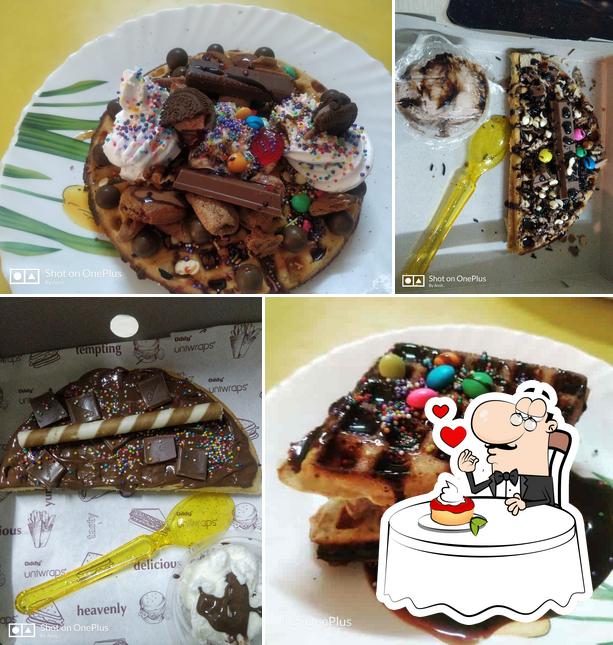 7 Square Restaurant serves a number of desserts