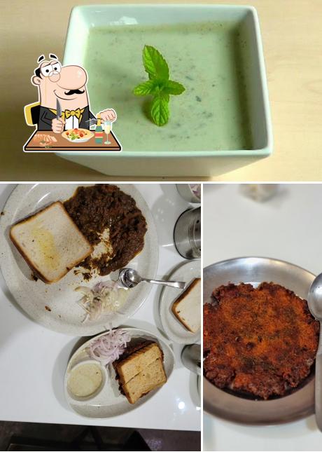 Food at Hari Kabab