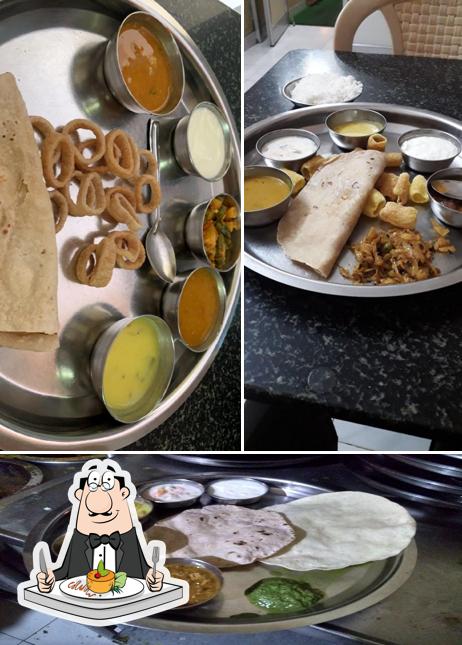 Food at Shree Thali
