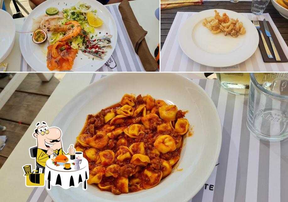 Platti al Bagno Vela ( Spiaggia e Cucina )
