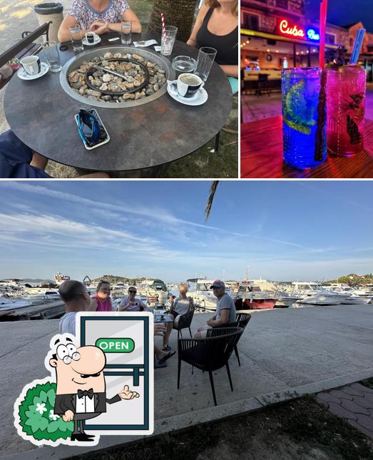 Tra le diverse cose da CUBA BAR si possono trovare la esterno e cibo