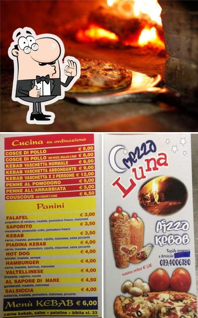 Pizzeria Mezzaluna