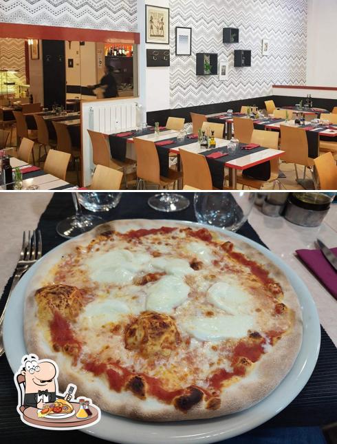Ordina una pizza a Il Mar Rosso