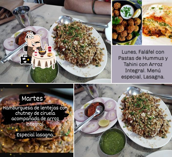 Food at Sunder Veg
