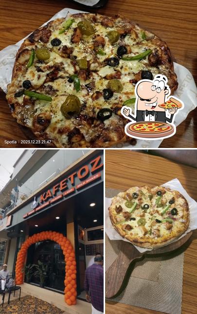 Order pizza at Kafetoz