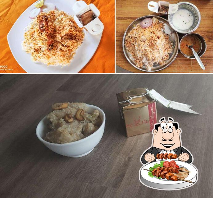 Food at Hyderabadi Mehfil