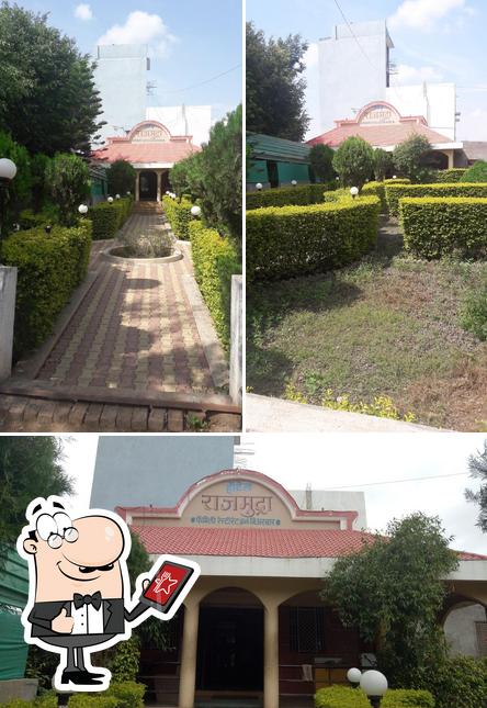 Hotel Rajmudra restaurant,bar & lodging