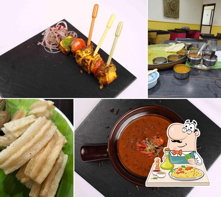 Meals at Namma Veedu Vasanta Bhavan Meals at Namma Veedu Vasanta Bhavan