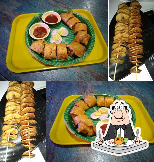 Food at S Square Cafe ಎಸ್ ಸ್ಕ್ವೇರ್ ಕೆಫೆ
