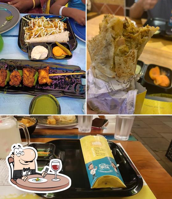 Food at Pathirakozhi Restaurant, Aluva