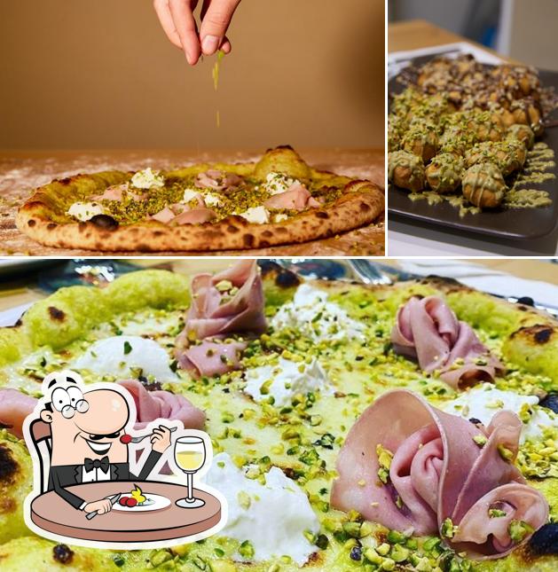 Cibo al Pizzeria Lucifero