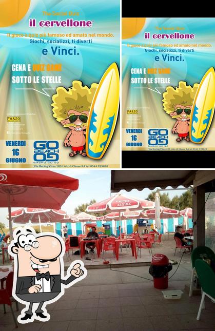 Go Go Beach si caratterizza per la esterno e interni