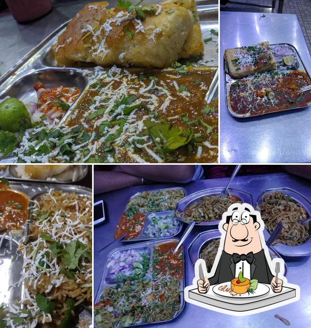 Shri nath pav bhaji pulav centre station road satna mp