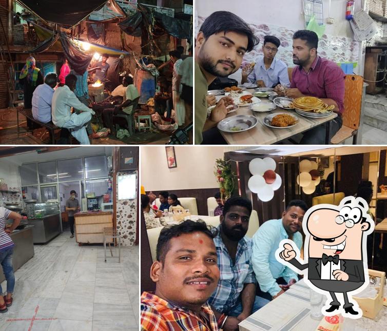 The interior of सिराज होटल