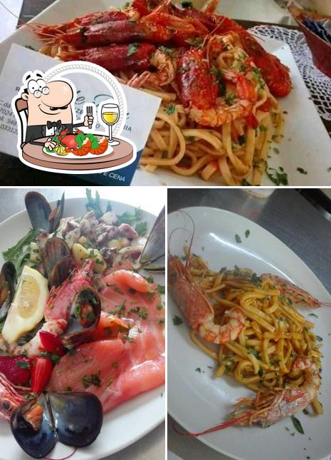 Prova la cucina di mare a Ristorante pizzeria Verde Blu
