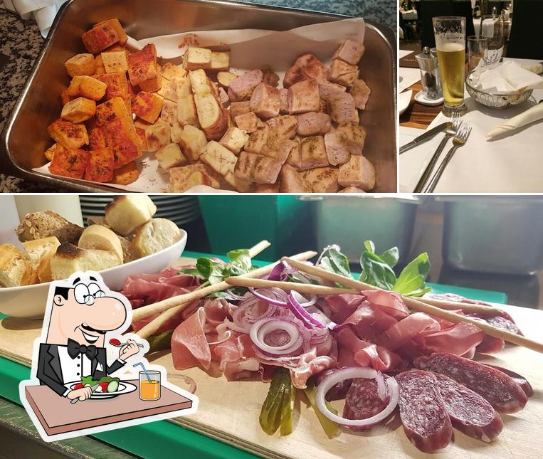 Questa è la foto che mostra la cibo e birra di Trattoria Ciao
