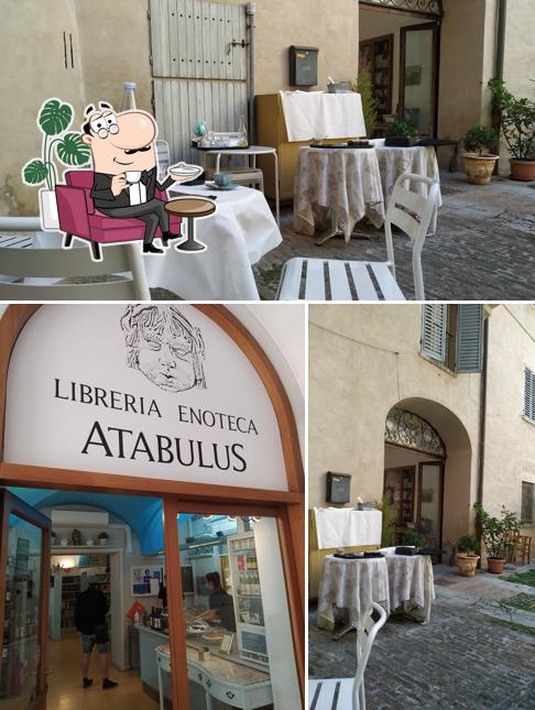 Gli interni di Atabulus Enoteca Ristorante