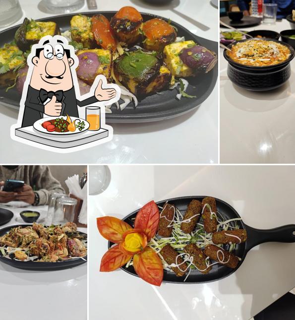 Food at Dine & Dive Restaurant