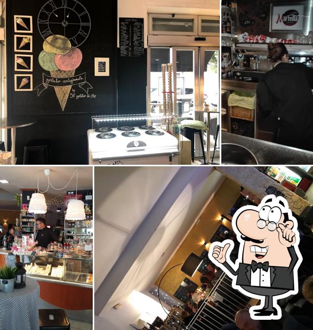 Gli interni di Bar della Pace